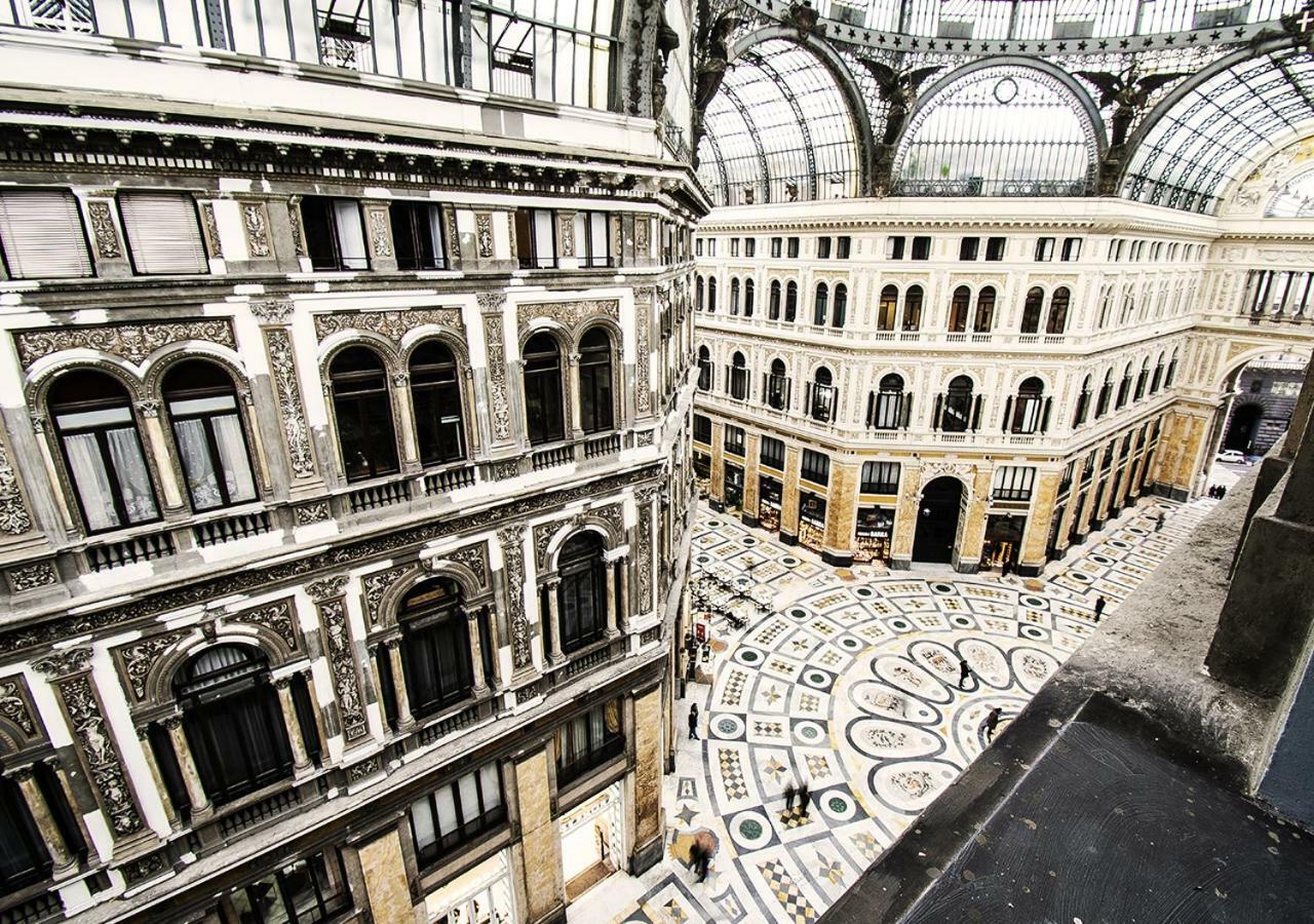 Domus Sibyllina, Galleria Umberto I Neapel Exteriör bild